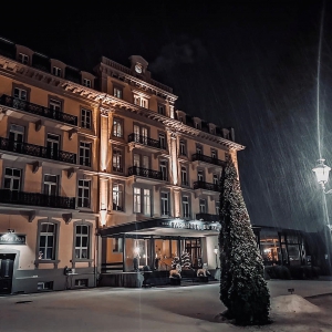 Facade_winter_abend_2021